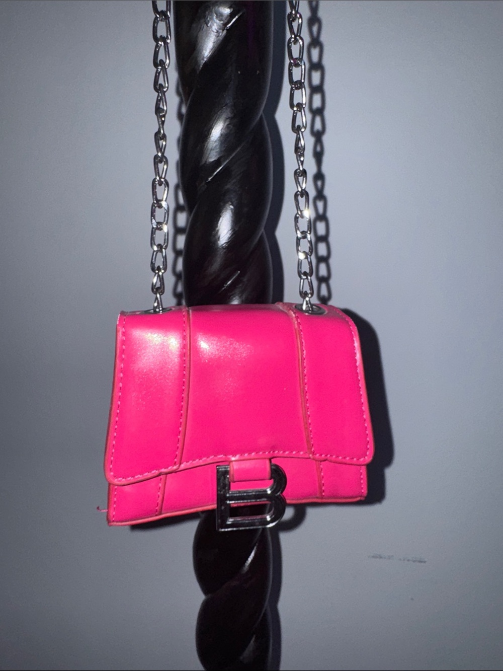 Mini Pink Chain Shoulder Bag